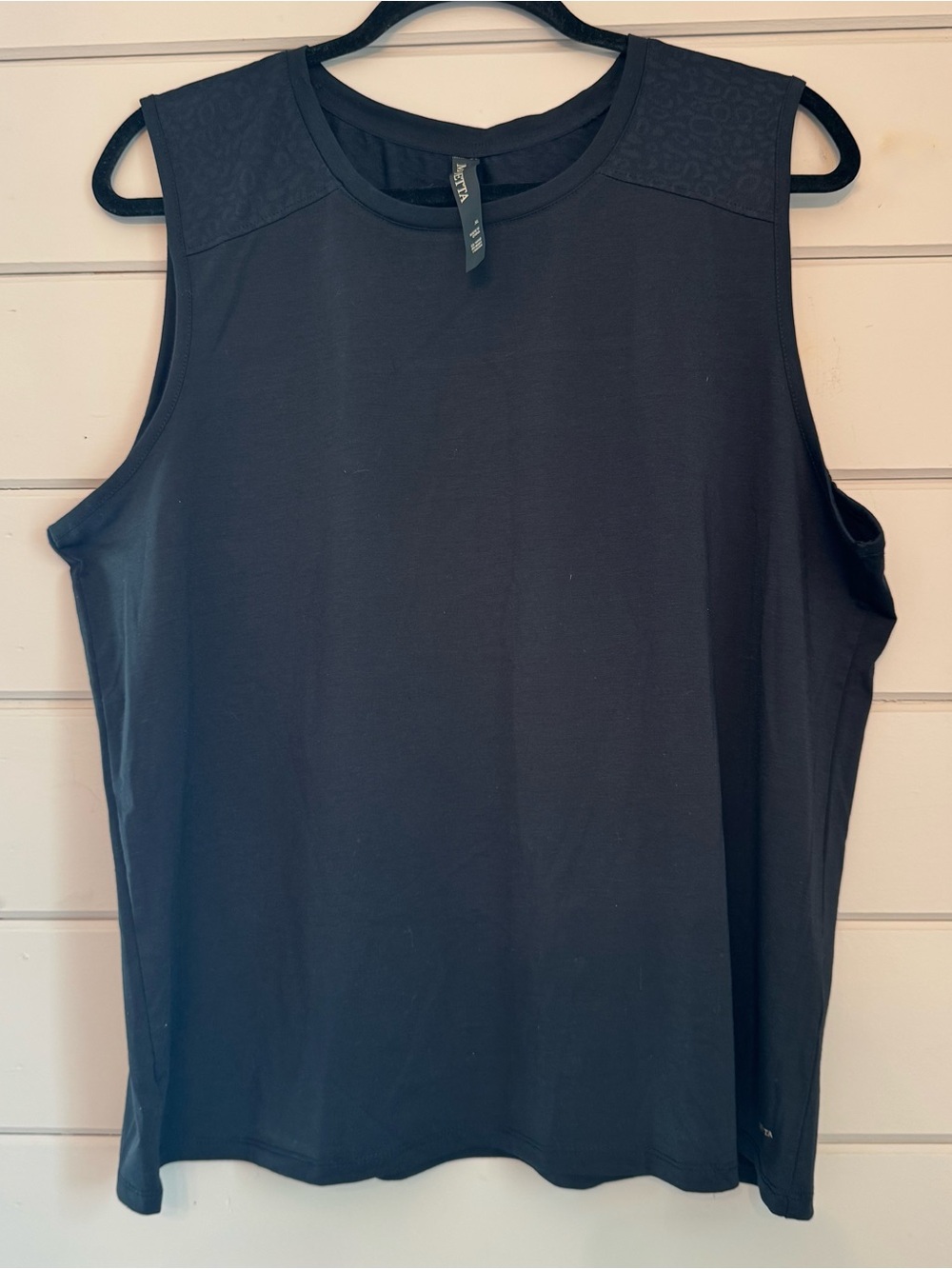 Mondetta Black Cheetah Mesh Muscle Tank Top